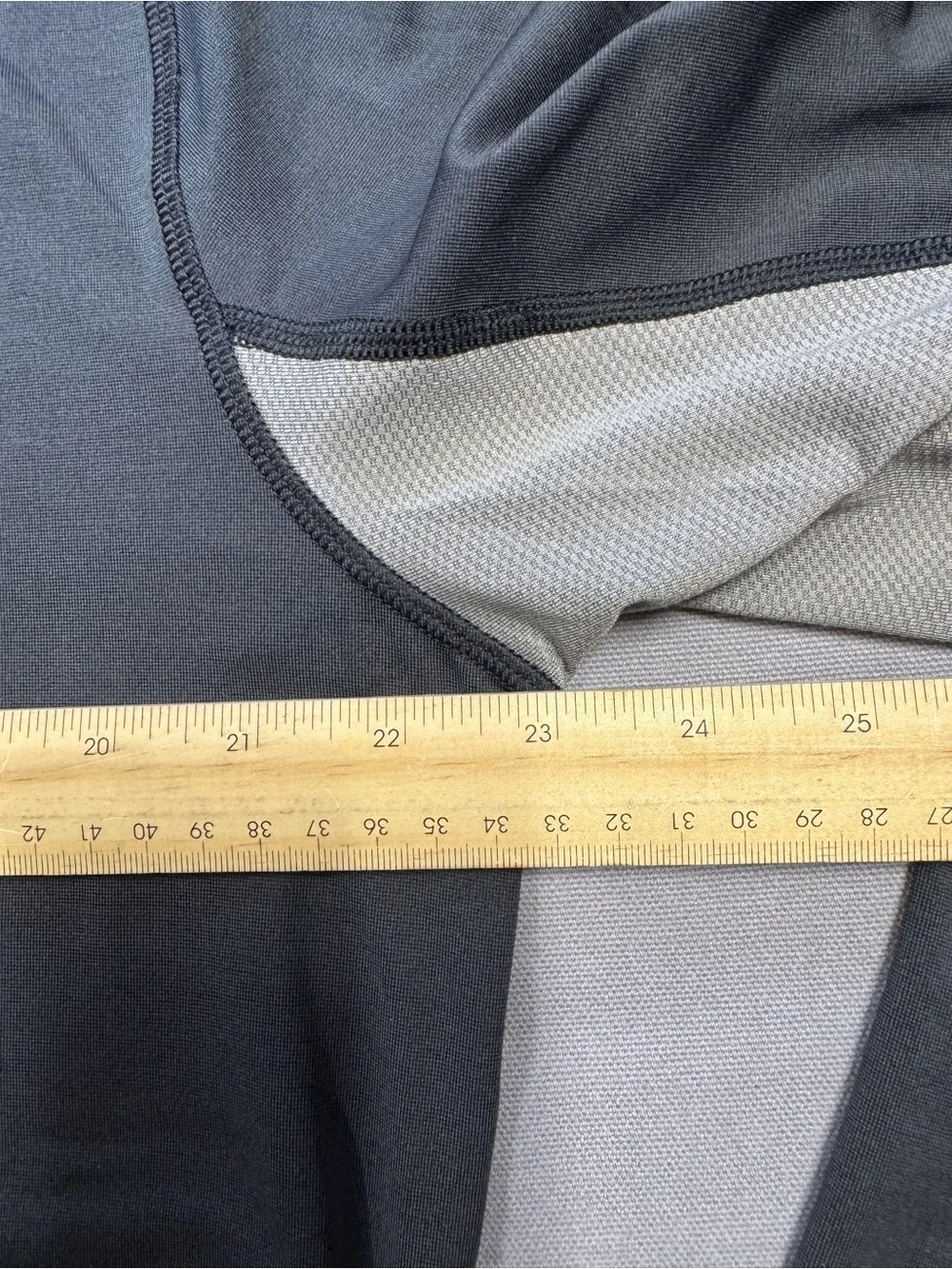 The North Face Men's Black & Gray Lightweight Quarter-Zip Shirt Jacket